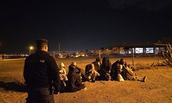 8'i çocuk 15 düzensiz göçmen yakalandı!