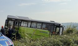 Kendi kullandığı otobüsün altında kaldı!