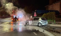 3 araca çarpan otomobil alev alev yandı!