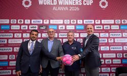 Joan Cusco: "Alanya artık plaj futbolu ailesinin bir parçası''