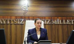 Antalya Büyükşehir Belediyesi Başkanvekili Büşra Özdemir AK Parti'ye mi geçiyor? İddialara yanıt verdi