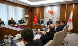 Bakan Gürlek, Bakan Çiftçi ile bir araya geldi