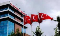 Bayraklı Belediyesi'ne operasyon: 48 gözaltı kararı