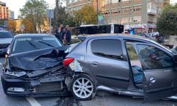 Beşiktaş'ta zincirleme kaza: 2 yaralı