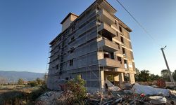Bolu’da inşaatın 5. katından düşen işçi ağır yaralandı