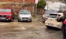 Bursa’da sağanak yağış hayatı olumsuz etkiledi