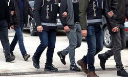 Tavan arasından balya balya para çıktı! 3 ilde FETÖ operasyonu
