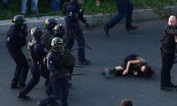 Fransa'da öğrenci protestoları ülkeyi kaosa sürükledi