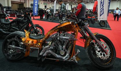 İzmir'de Motorlu Araçlar Fuarı kapılarını açtı!