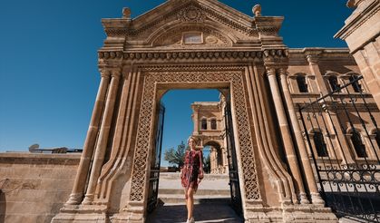 Mardin’in tarihi yapıları turistlerin uğrak noktası