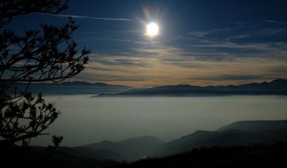 Keşiş Dağları’ndan eşsiz sis manzarası!