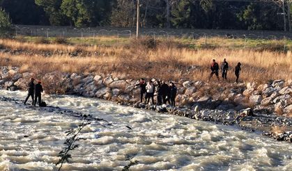 Hatay'da çayda bir çocuk cesedi bulundu
