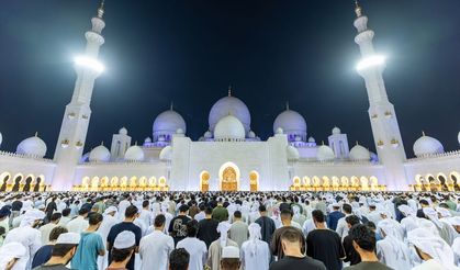 BAE'de Kadir Gecesi idrak edildi