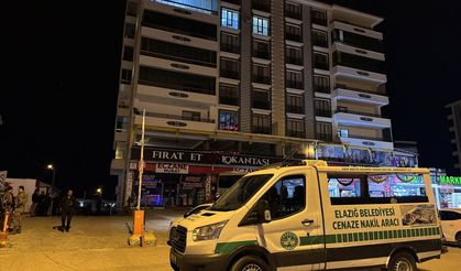 Karısını silahla öldürdü!