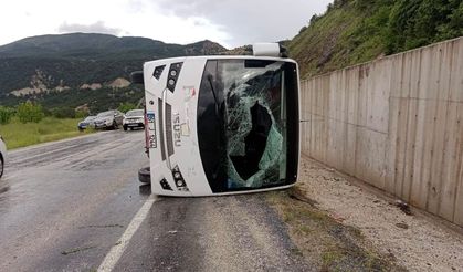 Tokat’ta minibüs devrildi: 4 yaralı