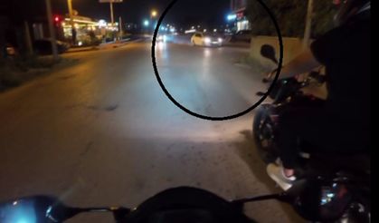 Otomobilin duvara çakıldığı anlar kask kamerasında
