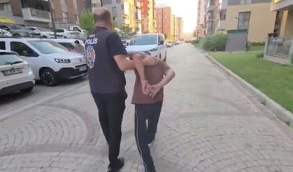 42 kişiyi dolandırdı, yakayı ele verdi