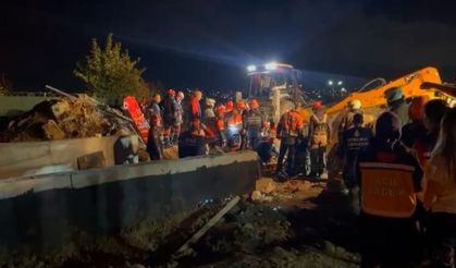 İstanbul'daki göçükte bir can kaybı!