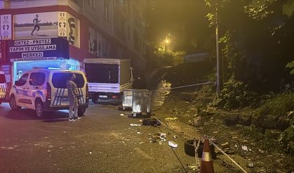 Zonguldak'ta metruk bina kısmen çöktü