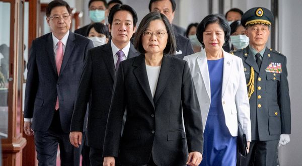 Tayvan liderinden Çin'e itidal çağrısı!