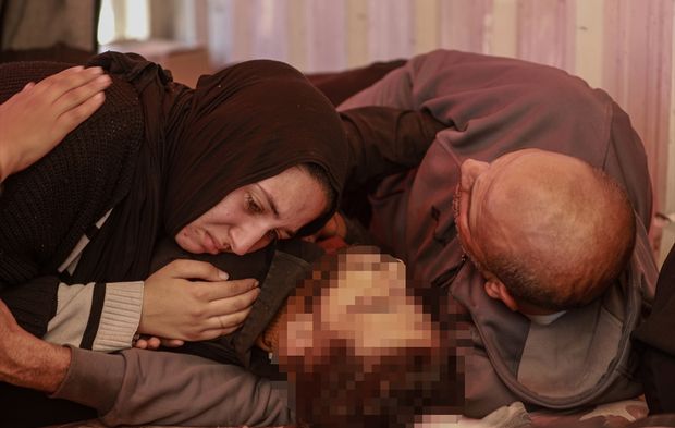 İsrail'in saldırılarında 100'den fazla Filistinli hayatını kaybetti