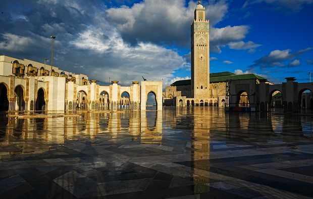 Atlas Okyanusu üzerine inşa edilen II. Hasan Cami!