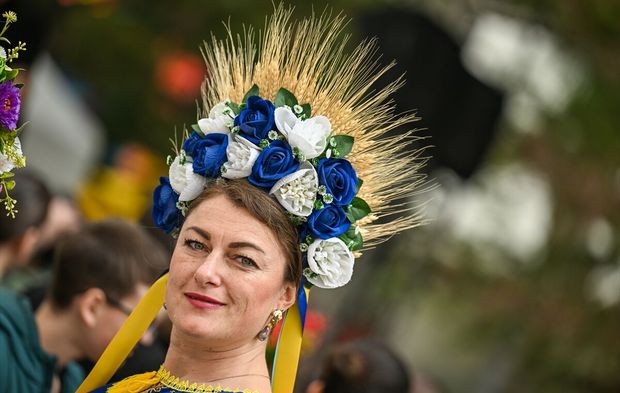 Adana'da 14. Uluslararası Portakal Çiçeği Karnavalı sürüyor