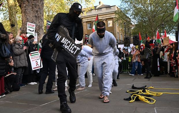 Londra’da Filistinli Tutuklular İçin Gösteri düzenlendi