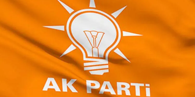AK Parti Kadın Kolları Başkan Vekili İstifa etti