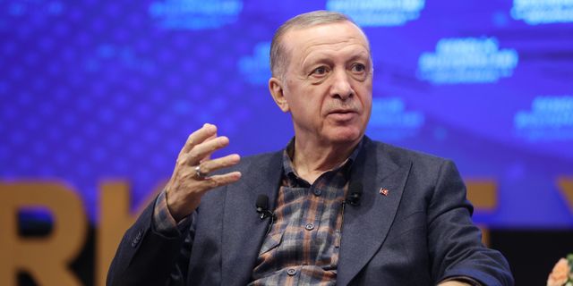Erdoğan'dan gençlere: Türkiye Yüzyılındaki yoldaşımız sizlersiniz