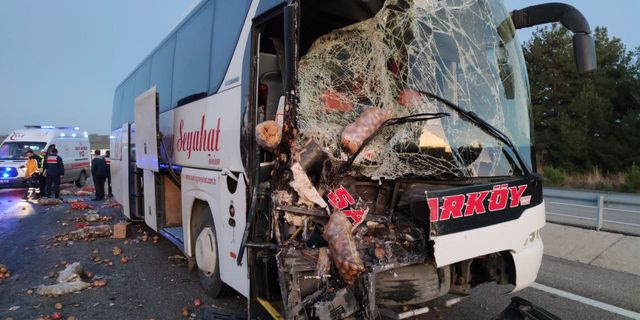 Tekirdağ'da feci kaza: Ölü ve yaralılar var