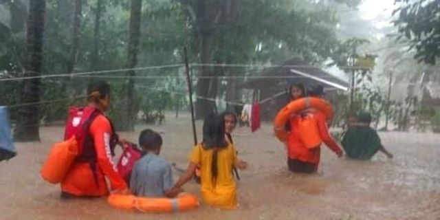 Filipinler'deki sel felaketinde ölü sayısı 44'e çıktı