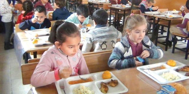 Okul öncesi eğitimdeki tüm okullarda ücretsiz yemek verilecek