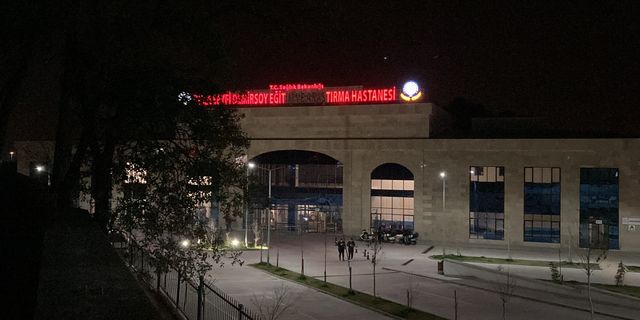 Yine kadına şiddet: Eşini silahla vurup kaçtı!