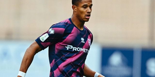 Fenerbahçe, Oosterwolde ile anlaştı