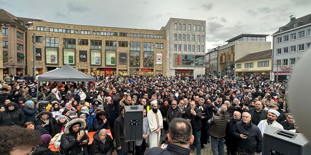 Almanya’da imamlar ve papazlar Türkiye için dua etti