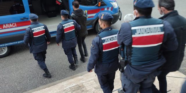 Yunanistan'a kaçmaya çalışan 16 terörist yakalandı