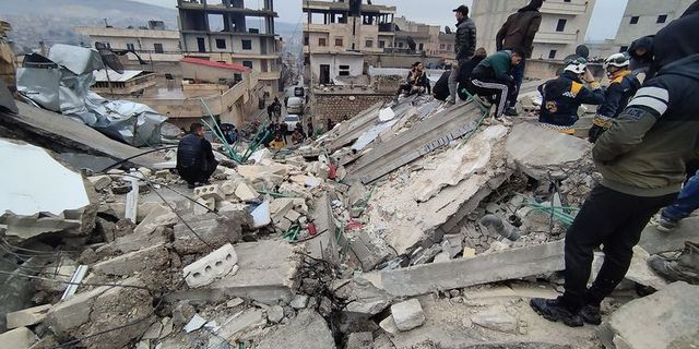 Suriye’deki depremde can kaybı 5 bin 814’e yükseldi