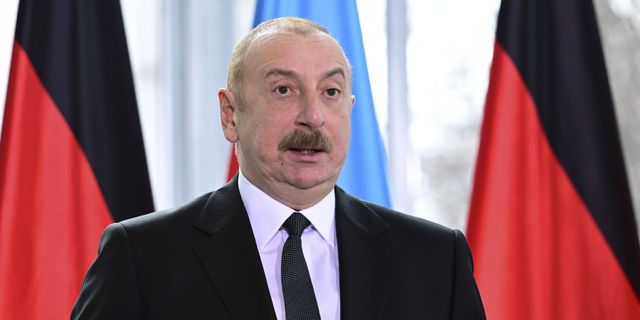 Aliyev: Umarım Ermenistan barış fırsatını kaçırmaz