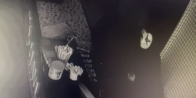 'Hayalet' hırsızlar kameraya yakalandı!