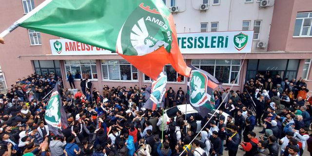 Amedspor memlekette alkışlarla karşılandı!