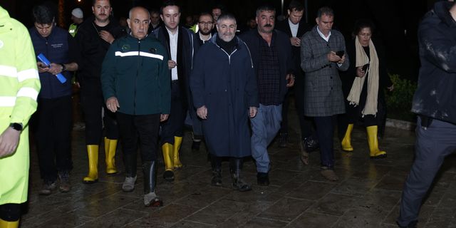 Bakan Nebati ve Bakan Kirişci afet bölgesinde