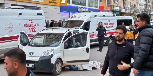Seyir halindeki araca silahlı saldırı!