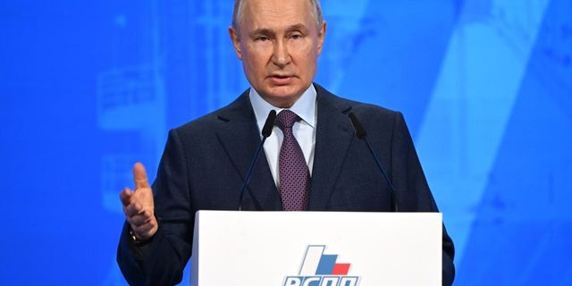 Putin: Belarus’a nükleer silah yerleştireceğiz