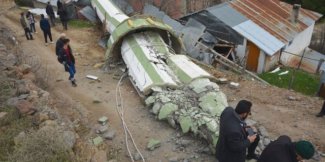 Kahramanmaraş depreminde Giresun'daki minare hasar gördü