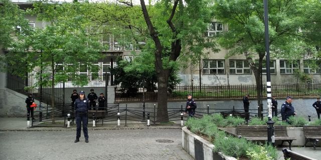 7. sınıf öğrencisi okulda silahlı saldırı düzenledi!