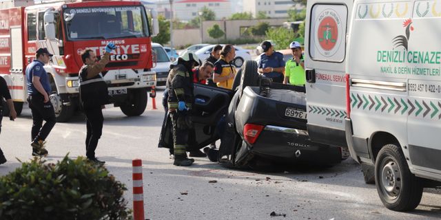Denizli'de feci kaza: Olay yerinde hayatını kaybetti