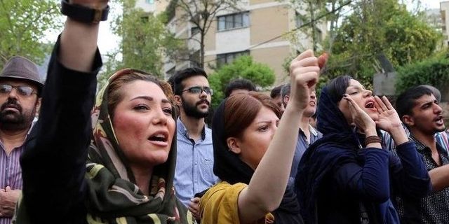 İran'daki idamlar protesto edildi!