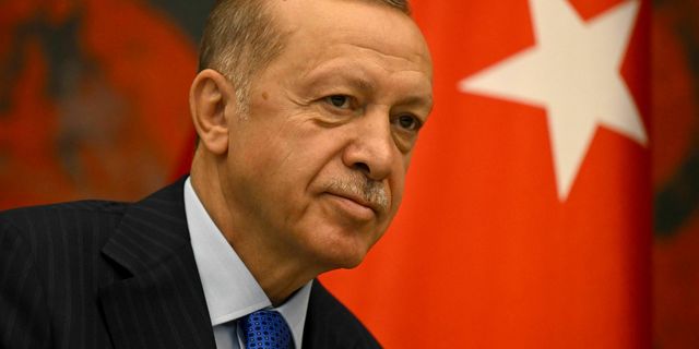 Erdoğan: Ülkemizin tüm evlatlarına başarılar dilerim!