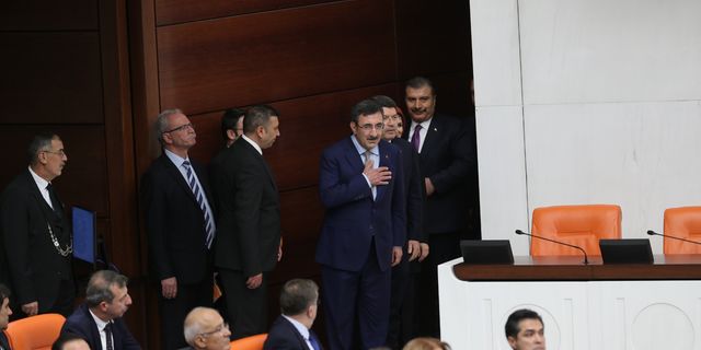 Meclis Başkanlığı'nda seçim 2. tura kaldı!